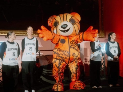 Mascot Education Program: Female Youth Leadership im Rahmen der Damen-WM 2026